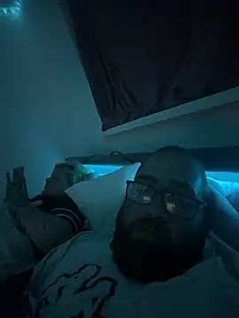 mrandmrsdarkside online show from April 11, 2026, 9:51 pm