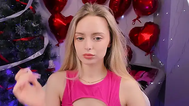 JuliaBrewwer online show from February 16, 2026, 2:48 pm