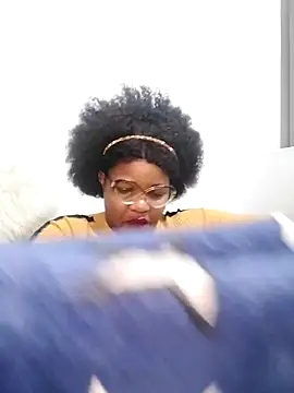 Snapshot of ChubbyBitch26 chatting on July 3, 2026, 8:48 pm ChubbyBitch26 online show from July 3, 2026, 8:48 pm