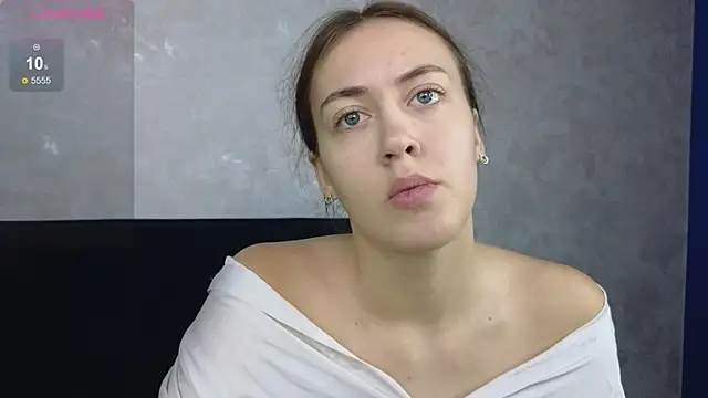 SaraMoren0 online show from September 24, 2025, 4:52 am