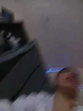 coonyhillss online show from April 29, 2026, 2:10 pm