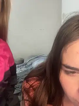 tetutamy online show from November 6, 2025, 2:04 am