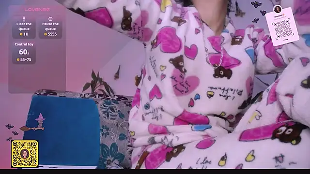 Nocturnawitch online show from October 24, 2025, 1:10 pm