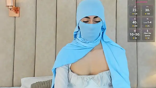 Snapshot of _Zahiira_ chatting on June 1, 2026, 12:05 pm Zahiira online show from June 1, 2026, 12:05 pm
