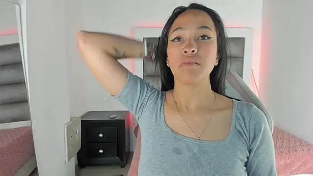 Andrea brunnette online show from October 6, 2025, 12:28 pm