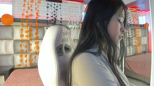 Andrea brunnette online show from October 22, 2025, 12:48 pm