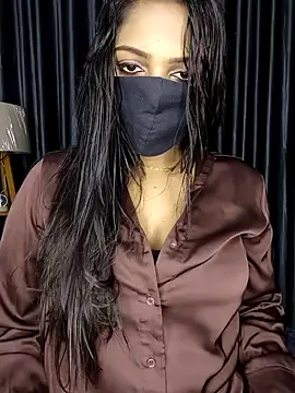 Webrowncouple online show from October 6, 2025, 3:02 pm