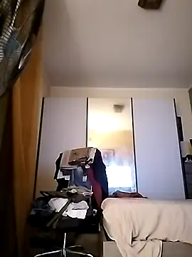 KalendaXL online show from July 14, 2026, 2:16 am