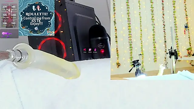 Kitty  Rose   online show from September 25, 2025, 10:21 am