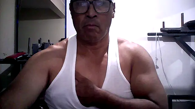 sexigym35 online show from November 28, 2025, 2:45 am