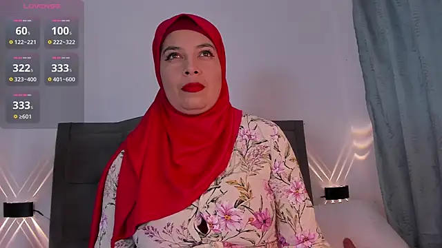 Noortaheri88 online show from September 18, 2025, 7:28 pm