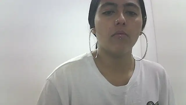 Melodyqueen  online show from September 24, 2025, 12:07 am