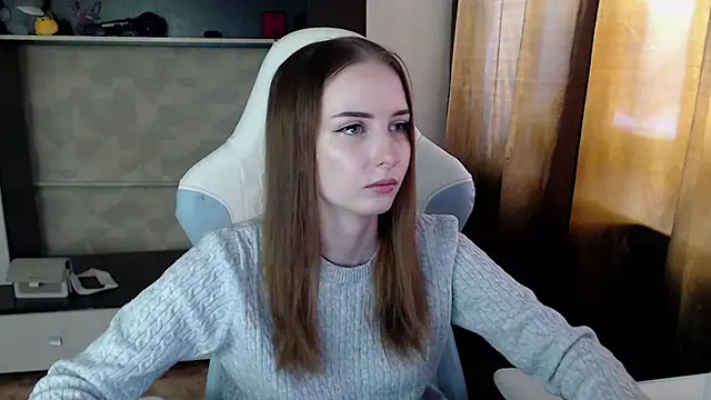 Snapshot of Cutti_Crystal chatting on February 4, 2026, 4:29 am Cutti Crystal online show from February 4, 2026, 4:29 am