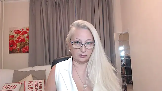 ValeriaSharm online show from February 16, 2026, 11:09 am