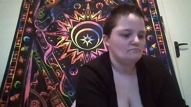 moulette7 online show from April 1, 2026, 10:49 am