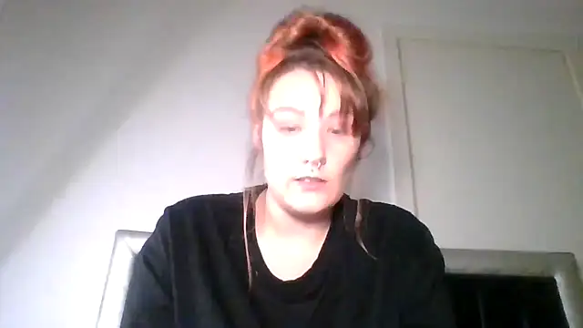 ScottoshThickThighs online show from December 2, 2025, 5:31 am