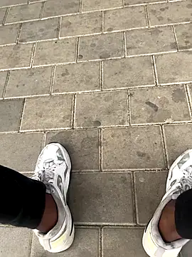 kamo012000 online show from September 9, 2025, 9:30 am