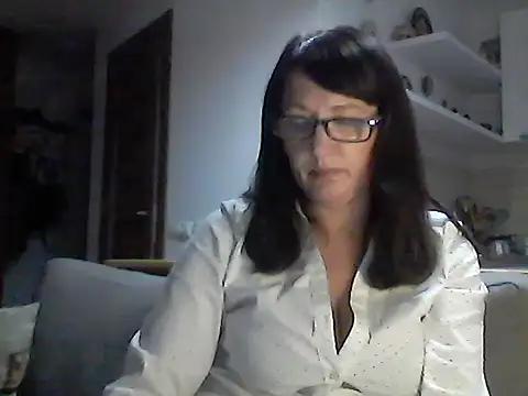 Elena48324 online show from November 9, 2025, 2:21 pm