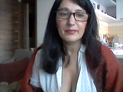 Elena48324 online show from January 18, 2026, 9:46 am