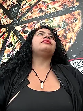 Yaya watson online show from April 11, 2026, 7:39 pm