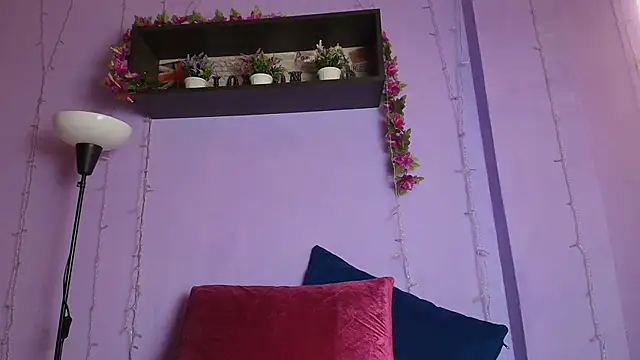 Dafne Mel online show from October 21, 2025, 12:48 pm