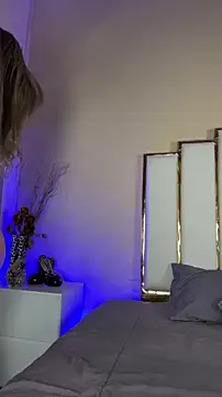 Alexandraa Gomez online show from November 5, 2025, 8:45 pm