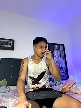 Luke Stone online show from November 22, 2025, 10:41 pm