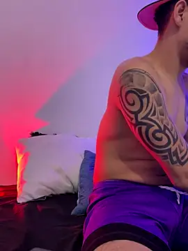 Luke Stone online show from September 18, 2025, 2:53 pm