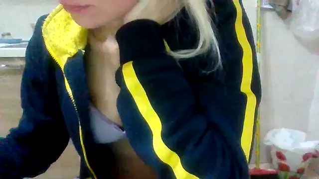 Kelly80 online show from March 8, 2026, 3:43 am