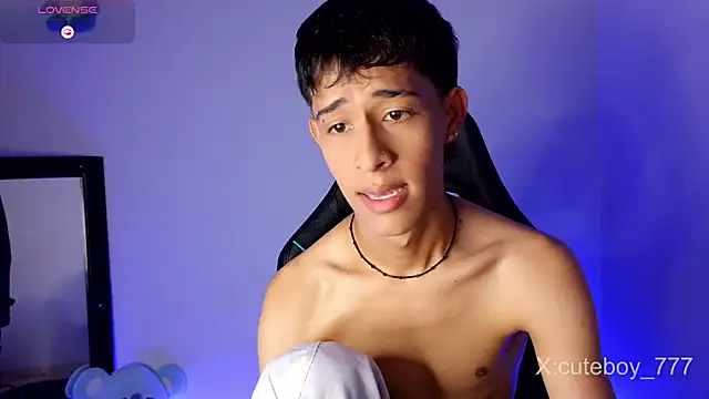 Danny cute 05 online show from November 21, 2025, 7:46 pm