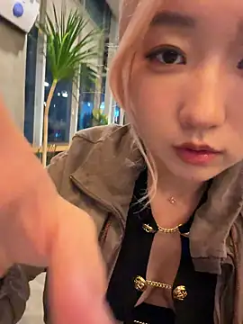 winter11 online show from October 15, 2025, 9:28 am