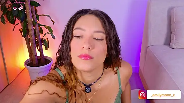 onlyemily  online show from March 12, 2026, 1:00 am