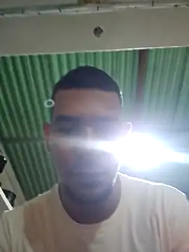 sexyboy fox online show from December 16, 2025, 4:44 pm