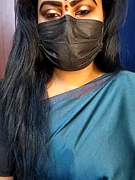 honey-flower online show from October 4, 2025, 2:18 pm