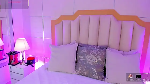 MaddieParker online show from February 20, 2026, 7:38 pm