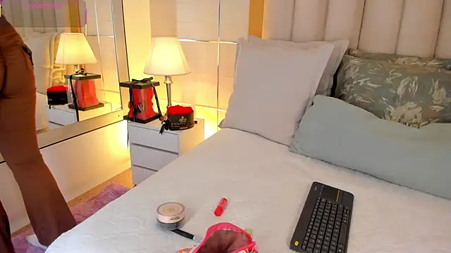 MaddieParker online show from February 25, 2026, 9:36 pm