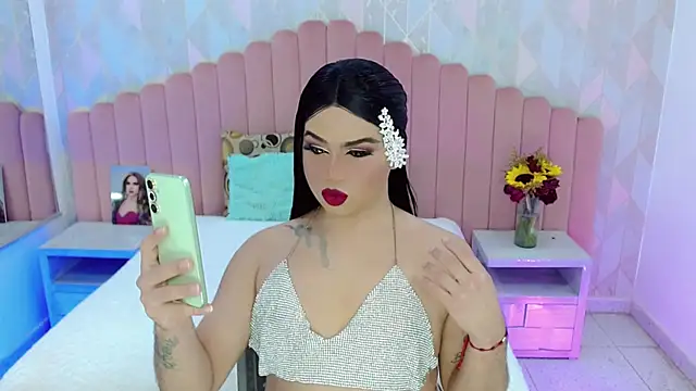 kushina uzumaki75 online show from November 16, 2025, 5:28 pm