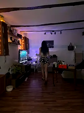 Seductively4 20 online show from November 20, 2025, 3:29 am