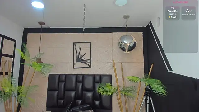 alana bonny online show from September 9, 2025, 12:36 pm