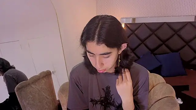 ryo light online show from March 5, 2026, 3:47 am