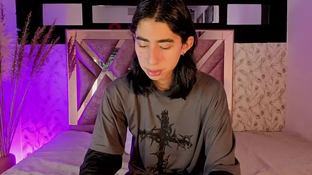 ryo light online show from May 19, 2026, 8:38 pm