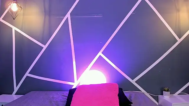 bianca vega  online show from April 2, 2026, 11:28 am