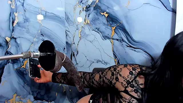 Emily Evo online show from October 15, 2025, 7:44 pm