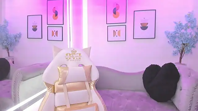 Alicia leclair online show from October 1, 2025, 3:55 am