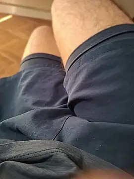 LeoMaduroSP online show from July 17, 2026, 2:03 pm