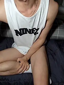 icejuljulju online show from February 18, 2026, 1:29 pm