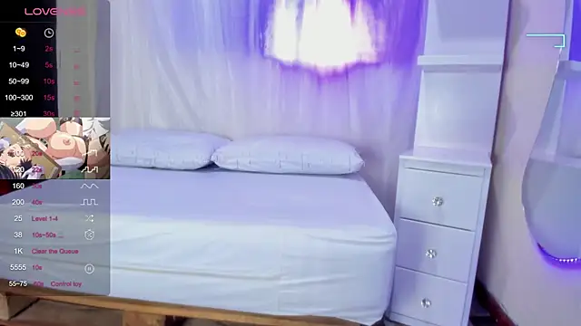 ivonne diaz1 online show from September 12, 2025, 7:35 pm