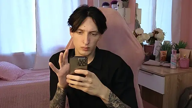 Snapshot of Martin_Jin chatting on September 30, 2025, 10:10 am Martin Jin online show from September 30, 2025, 10:10 am