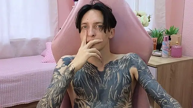 Snapshot of Martin_Jin chatting on October 4, 2025, 9:11 am Martin Jin online show from October 4, 2025, 9:11 am