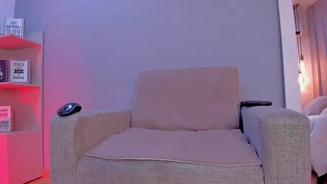 KylliamLevis online show from February 21, 2026, 8:44 pm